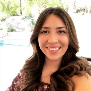 Meet your Posher, Ashley